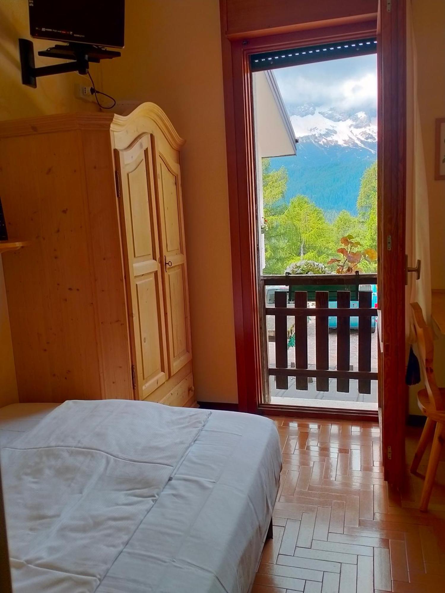 ואל די זולדו Hotel La Caminatha מראה חיצוני תמונה